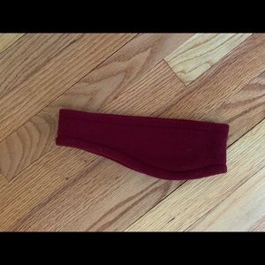 Maroon ear warmer (NEVER WORN)